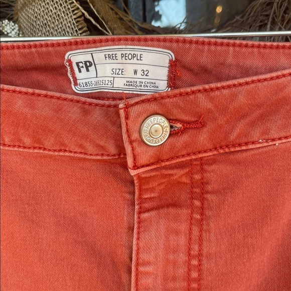 Free People - Picture 5 of 6